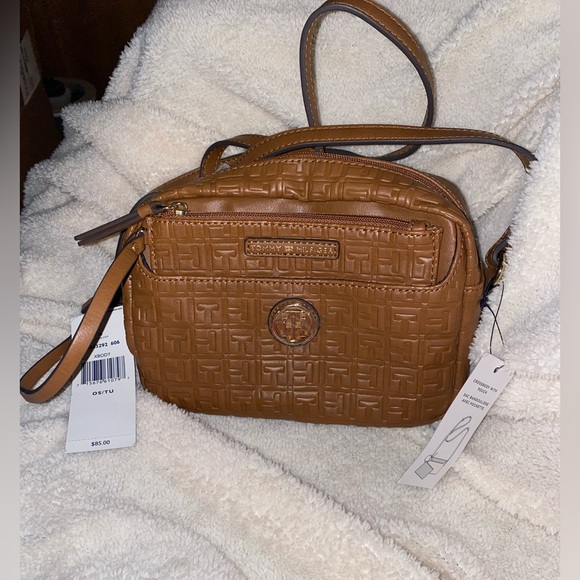 Tommy Hilfiger leather purse with coin / wallet department, crossbody purse - Picture 4 of 5